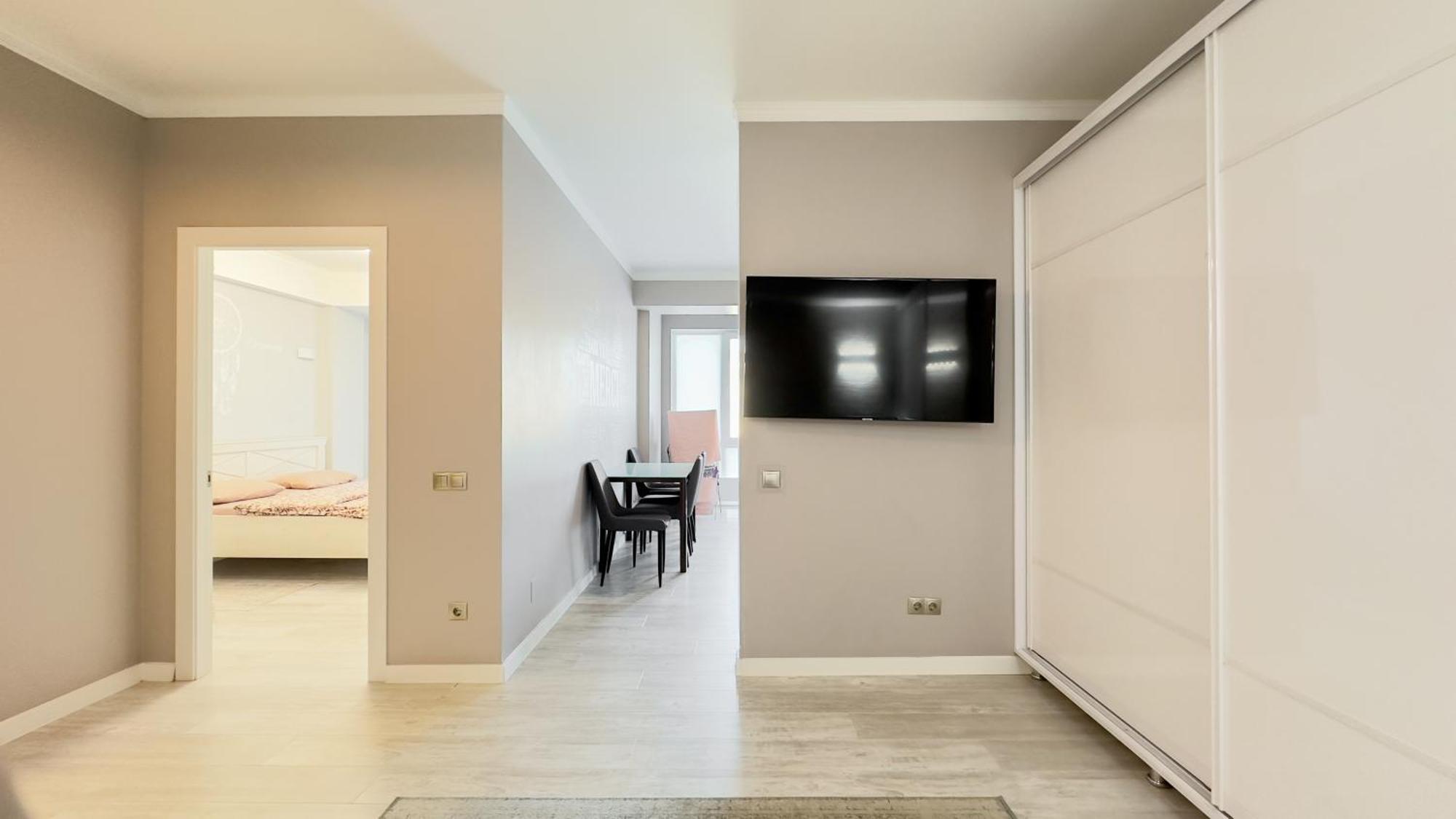 Blue Sky New Apartments In The Center Chisinau Exterior foto